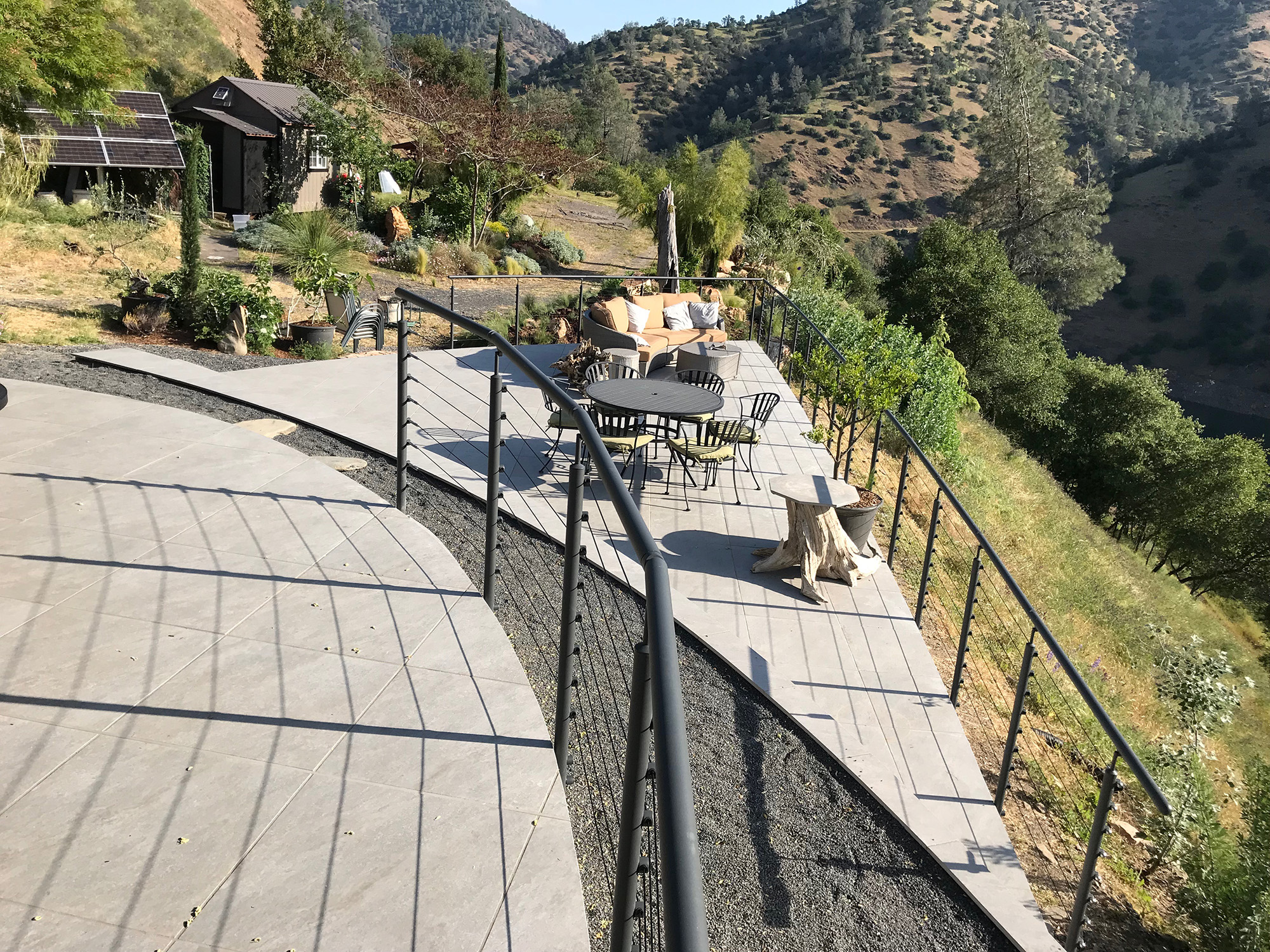 Antrachite balustade decking system on hill in US 