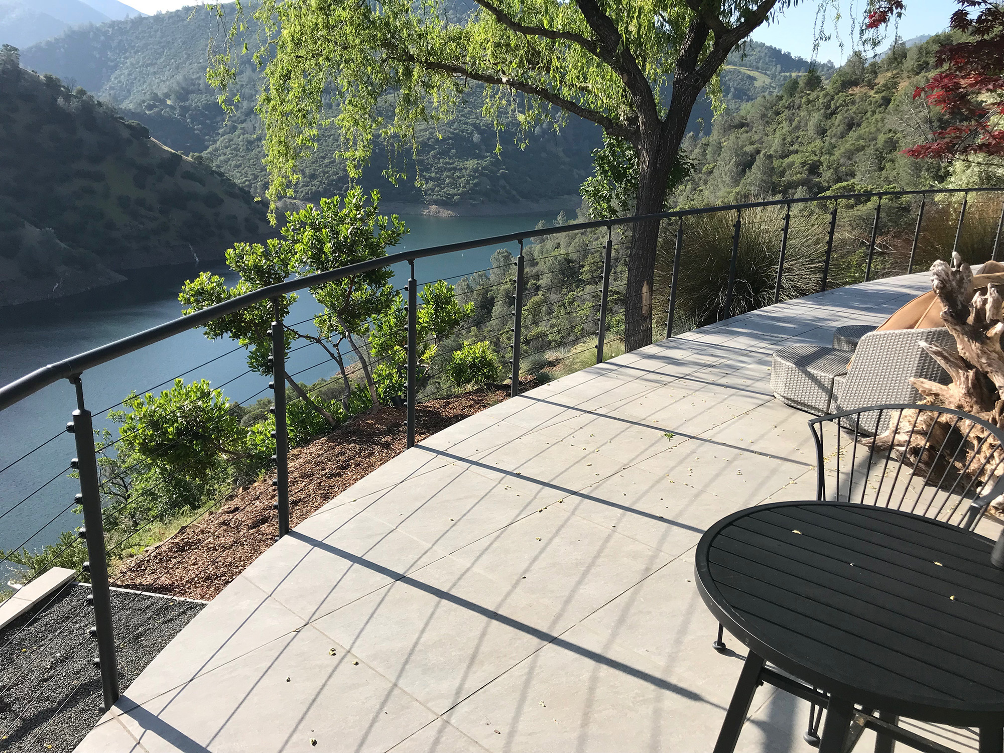 Antrachite balustade decking system on hill in US 